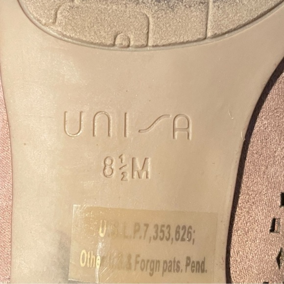 Pretty UNISA Sandals, Size 8.5 - Picture 9 of 12